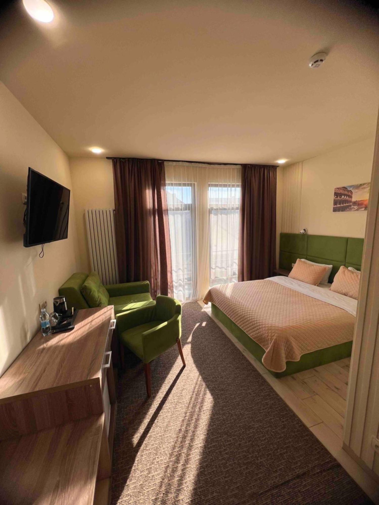 Гетьман Готель & Spa Chortkiv Extérieur photo