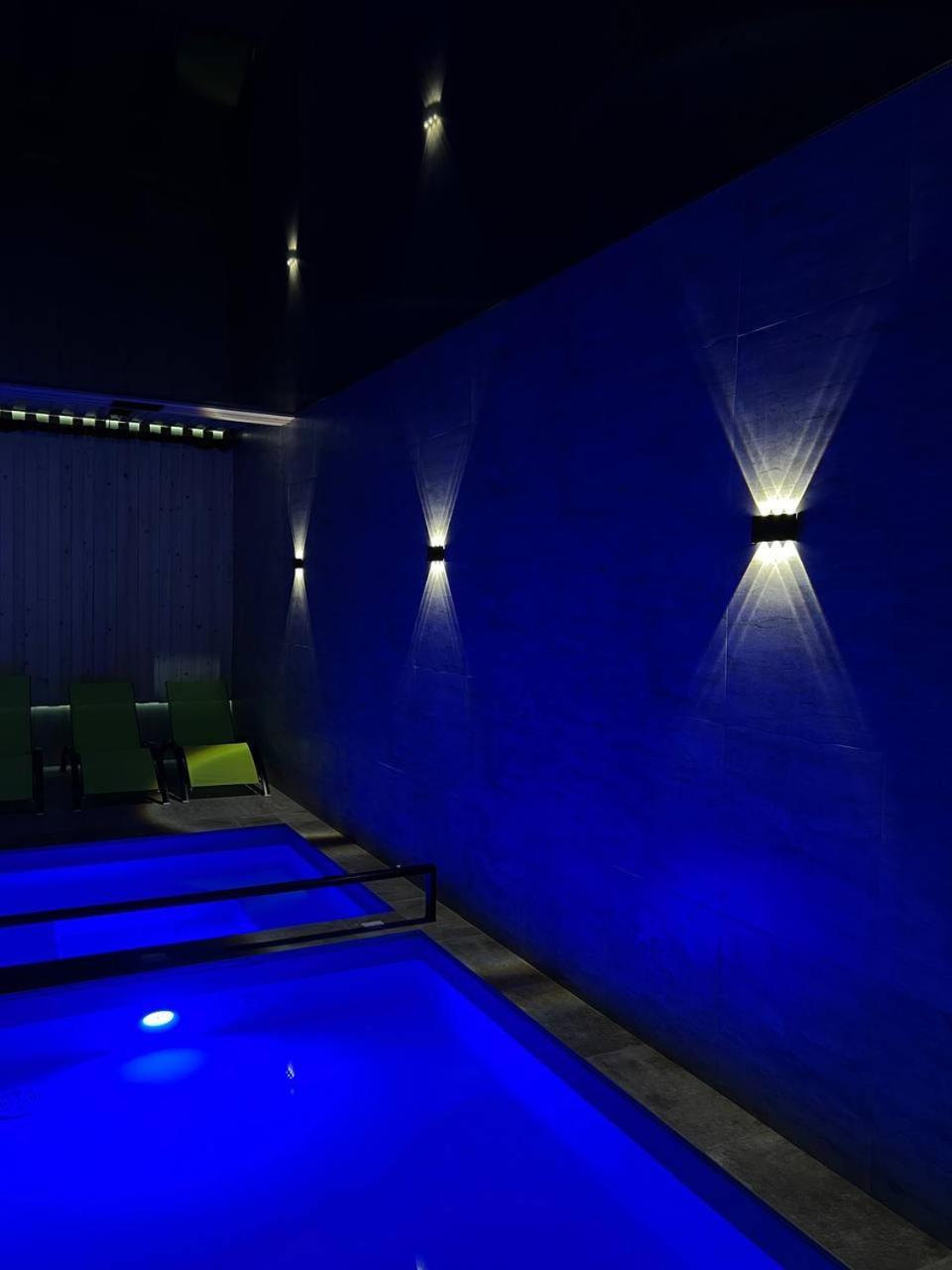 Гетьман Готель & Spa Chortkiv Extérieur photo