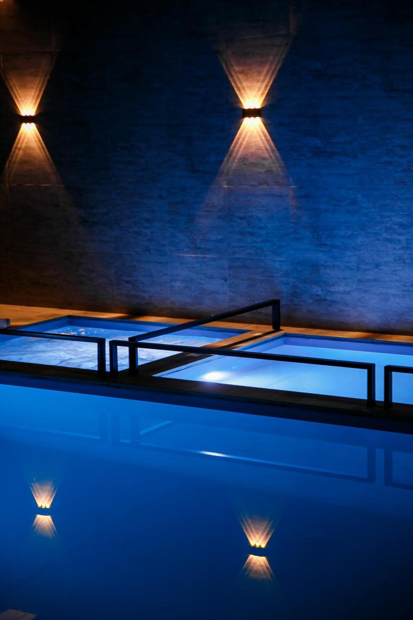 Гетьман Готель & Spa Chortkiv Extérieur photo
